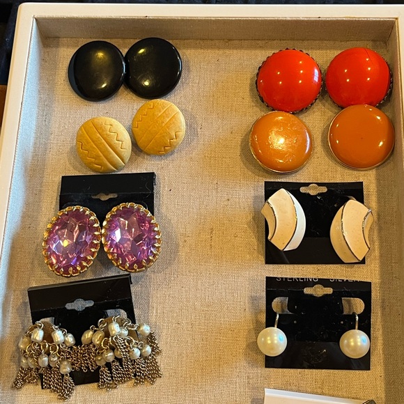 Lot of 13 pairs of Vintage clip-on Earrings - Picture 4 of 10